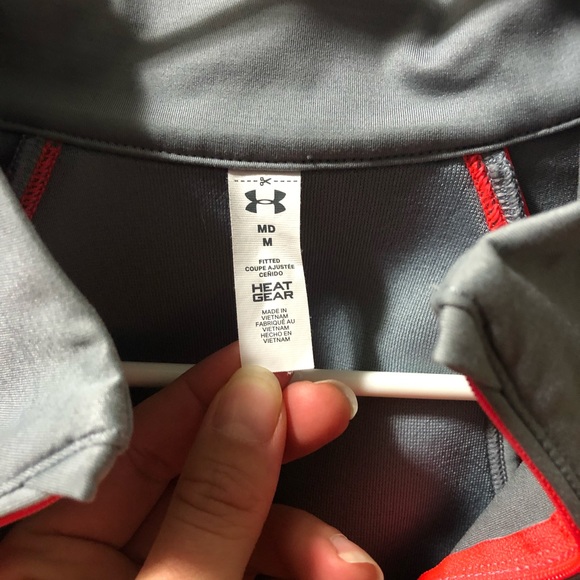 Under Armour long sleeve - Picture 3 of 4